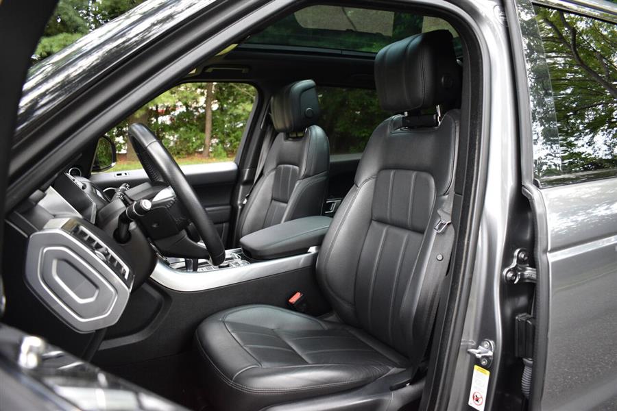 2018 Land Rover Range Rover Sport SE AWD 4dr SUV, available for sale in Great Neck, New York | Camy Cars. Great Neck, New York 2018 Land Rover Range Rover Sport SE AWD 4dr SUV, available for sale in Great Neck, New York | Camy Cars. Great Neck, New York