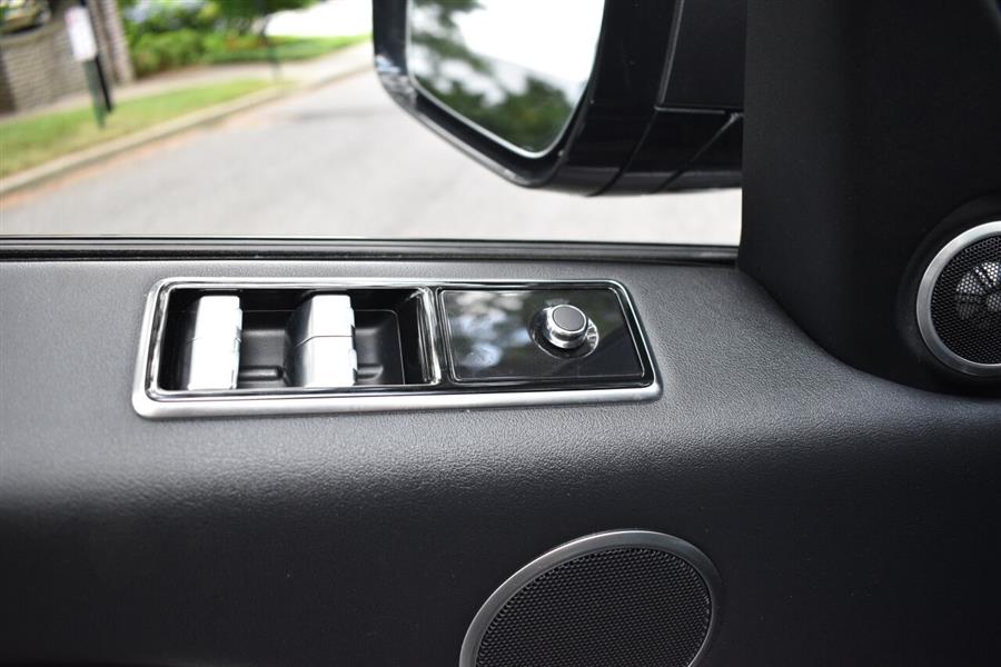 2018 Land Rover Range Rover Sport SE AWD 4dr SUV, available for sale in Great Neck, New York | Camy Cars. Great Neck, New York 2018 Land Rover Range Rover Sport SE AWD 4dr SUV, available for sale in Great Neck, New York | Camy Cars. Great Neck, New York