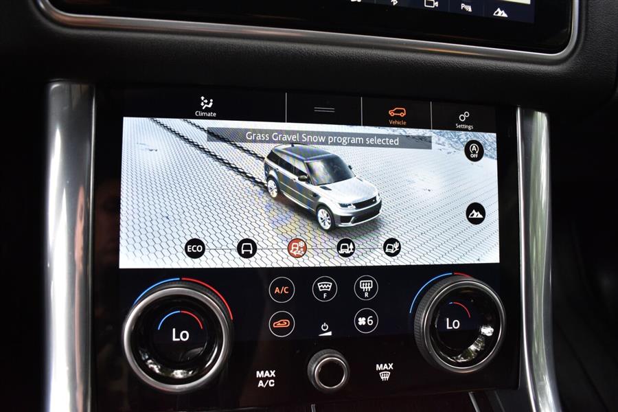 2018 Land Rover Range Rover Sport SE AWD 4dr SUV, available for sale in Great Neck, New York | Camy Cars. Great Neck, New York 2018 Land Rover Range Rover Sport SE AWD 4dr SUV, available for sale in Great Neck, New York | Camy Cars. Great Neck, New York