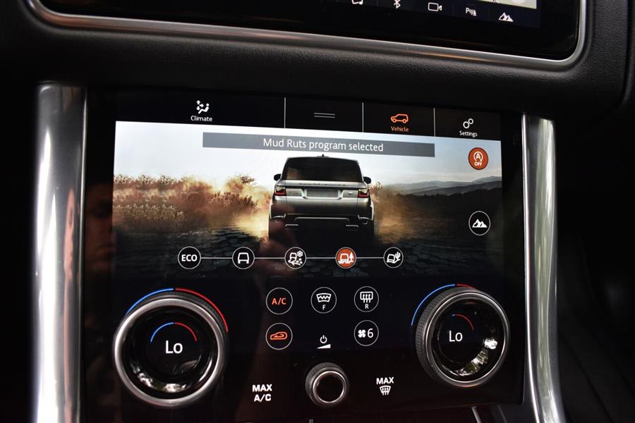 2018 Land Rover Range Rover Sport SE AWD 4dr SUV, available for sale in Great Neck, New York | Camy Cars. Great Neck, New York 2018 Land Rover Range Rover Sport SE AWD 4dr SUV, available for sale in Great Neck, New York | Camy Cars. Great Neck, New York