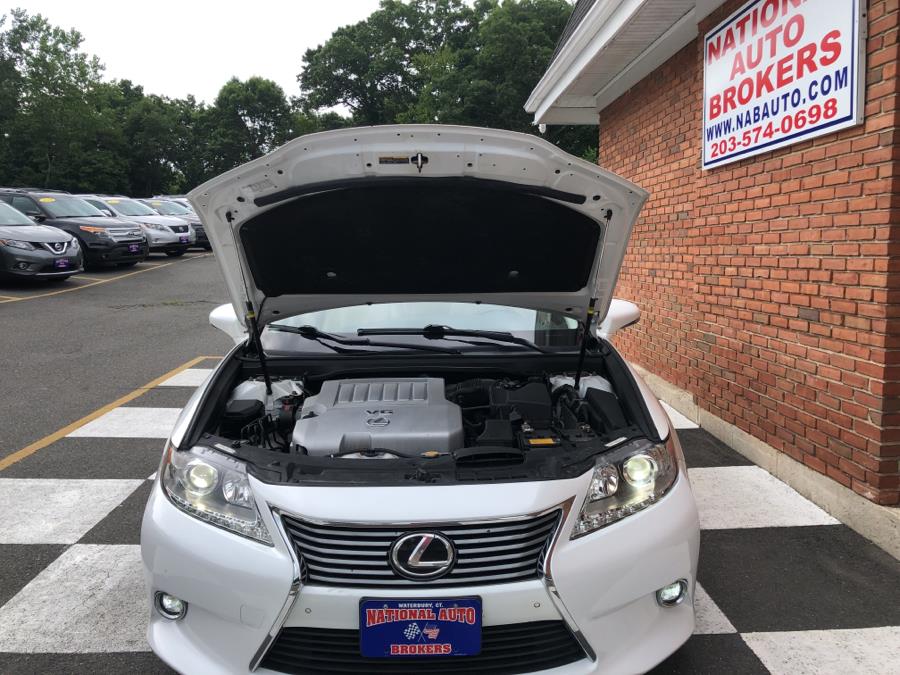 Used Lexus ES 350 4dr Sdn 2015 | National Auto Brokers, Inc.. Waterbury, Connecticut Used Lexus ES 350 4dr Sdn 2015 | National Auto Brokers, Inc.. Waterbury, Connecticut