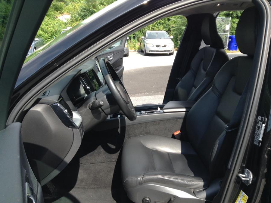 Used Volvo XC60 T5 AWD Momentum 2019 | Eurocars Plus. Groton, Connecticut Used Volvo XC60 T5 AWD Momentum 2019 | Eurocars Plus. Groton, Connecticut