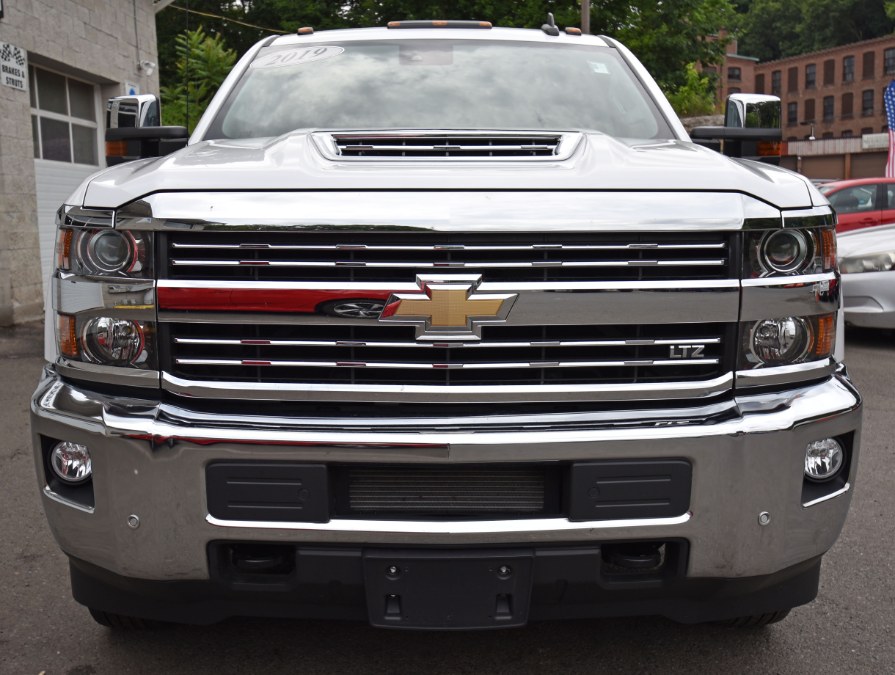 2019 Chevrolet Silverado 3500HD 4WD Crew Cab 167.7" LTZ, available for sale in Waterbury, Connecticut | Highline Car Connection. Waterbury, Connecticut 2019 Chevrolet Silverado 3500HD 4WD Crew Cab 167.7" LTZ, available for sale in Waterbury, Connecticut | Highline Car Connection. Waterbury, Connecticut