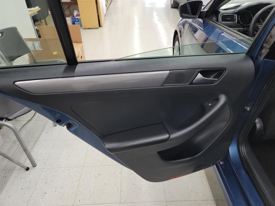 2015 Volkswagen Jetta Sedan 4dr DSG 2.0L TDI S, available for sale in West Haven, Connecticut | Auto Fair Inc.. West Haven, Connecticut 2015 Volkswagen Jetta Sedan 4dr DSG 2.0L TDI S, available for sale in West Haven, Connecticut | Auto Fair Inc.. West Haven, Connecticut