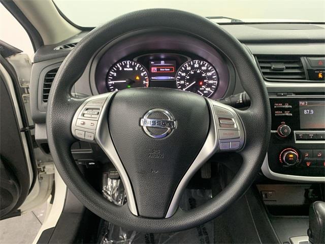 Used Nissan Altima 2.5 2016 | Eastchester Motor Cars. Bronx, New York Used Nissan Altima 2.5 2016 | Eastchester Motor Cars. Bronx, New York