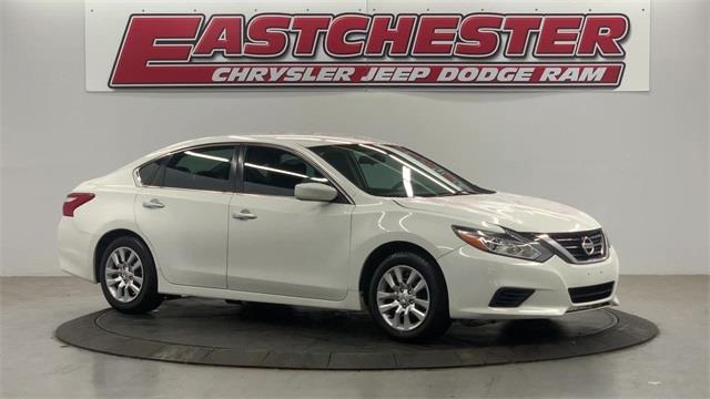 Used Nissan Altima 2.5 2016 | Eastchester Motor Cars. Bronx, New York Used Nissan Altima 2.5 2016 | Eastchester Motor Cars. Bronx, New York