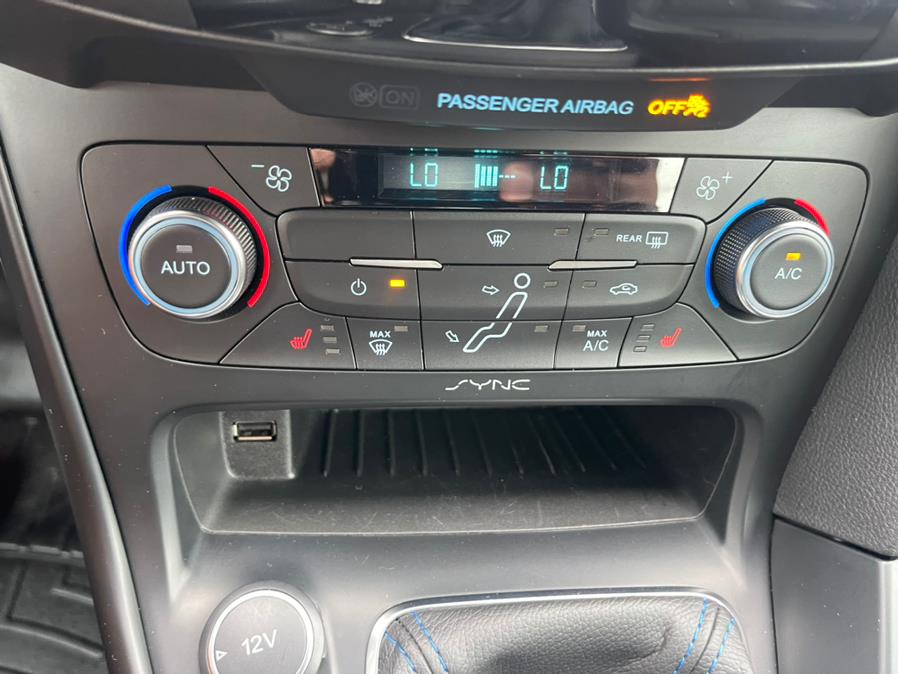 Used Ford Focus 5dr HB RS 2016 | Mike And Tony Auto Sales, Inc. South Windsor, Connecticut Used Ford Focus 5dr HB RS 2016 | Mike And Tony Auto Sales, Inc. South Windsor, Connecticut