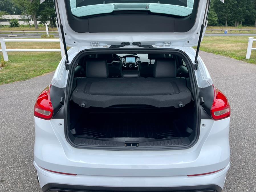 Used Ford Focus 5dr HB RS 2016 | Mike And Tony Auto Sales, Inc. South Windsor, Connecticut Used Ford Focus 5dr HB RS 2016 | Mike And Tony Auto Sales, Inc. South Windsor, Connecticut