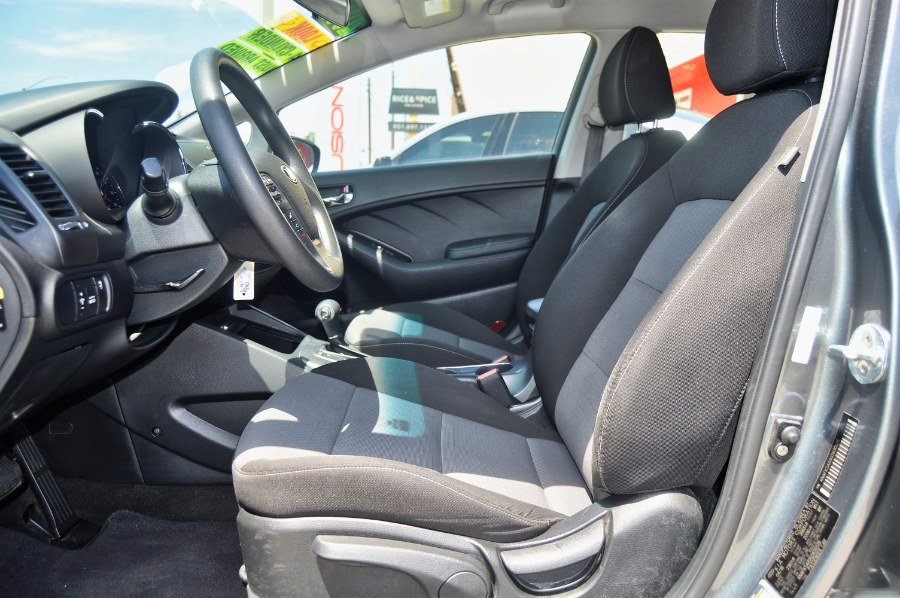 2016 Kia Forte 5-Door 5dr HB Auto LX, available for sale in Moreno Valley, California | Fusion Motors Inc. Moreno Valley, California 2016 Kia Forte 5-Door 5dr HB Auto LX, available for sale in Moreno Valley, California | Fusion Motors Inc. Moreno Valley, California