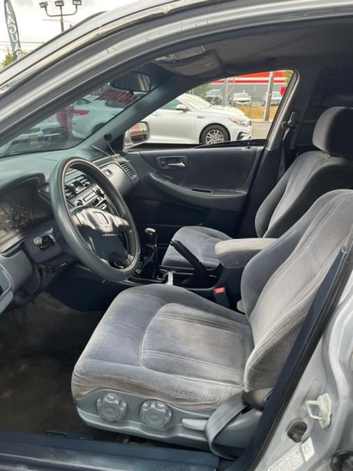Used Honda Accord Sdn 4dr Sdn LX Manual ULEV 2000 | NJ Used Cars Center. Irvington, New Jersey Used Honda Accord Sdn 4dr Sdn LX Manual ULEV 2000 | NJ Used Cars Center. Irvington, New Jersey