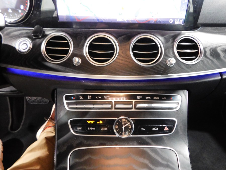 Used Mercedes-Benz E-Class E 300 4MATIC Sedan 2019 | Auto Gallery. Lodi, New Jersey Used Mercedes-Benz E-Class E 300 4MATIC Sedan 2019 | Auto Gallery. Lodi, New Jersey