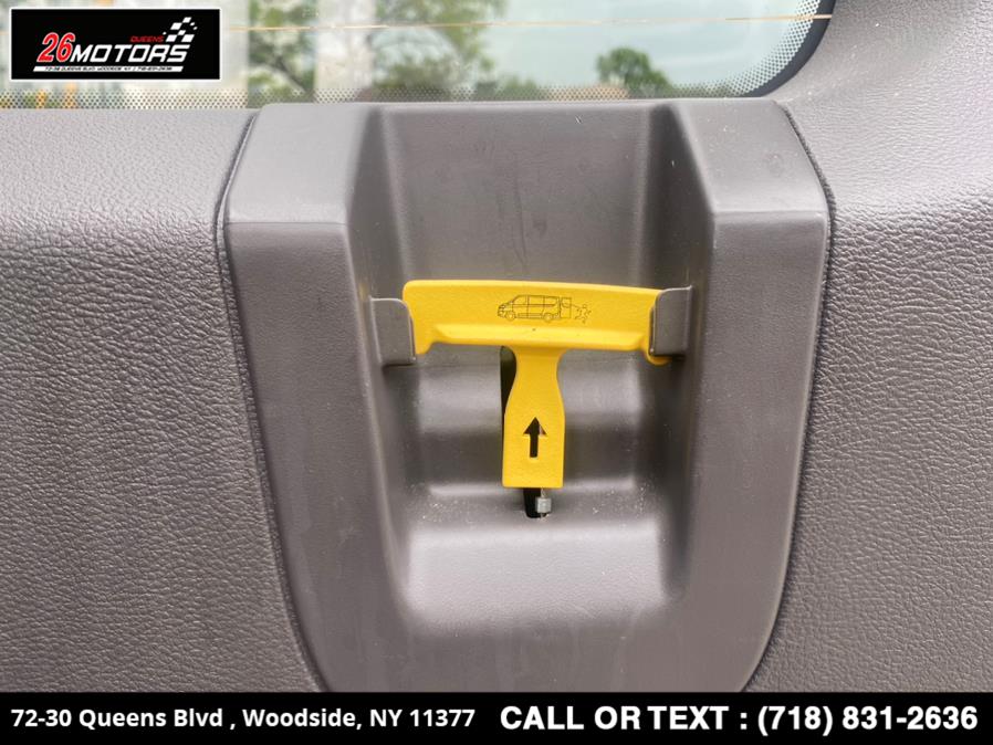 Used Ford Transit Passenger Wagon T-350 148" Med Roof XL RWD 2021 | 26 Motors Queens. Woodside, New York Used Ford Transit Passenger Wagon T-350 148" Med Roof XL RWD 2021 | 26 Motors Queens. Woodside, New York