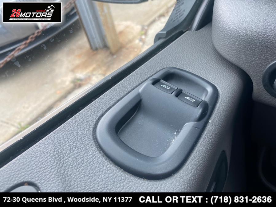 Used Ford Transit Passenger Wagon T-350 148" Med Roof XL RWD 2021 | 26 Motors Queens. Woodside, New York Used Ford Transit Passenger Wagon T-350 148" Med Roof XL RWD 2021 | 26 Motors Queens. Woodside, New York
