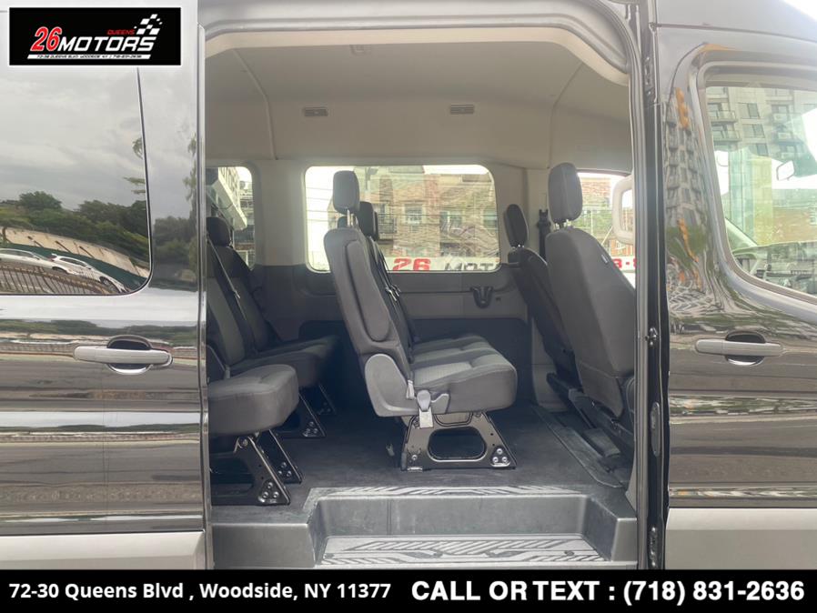 Used Ford Transit Passenger Wagon T-350 148" Med Roof XL RWD 2021 | 26 Motors Queens. Woodside, New York Used Ford Transit Passenger Wagon T-350 148" Med Roof XL RWD 2021 | 26 Motors Queens. Woodside, New York