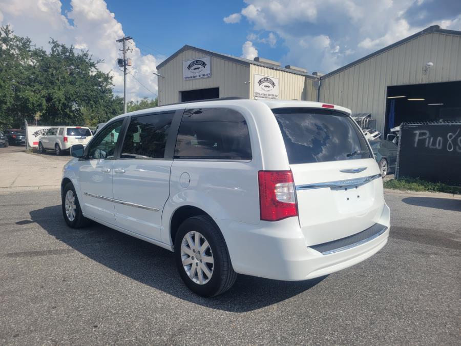 Used Chrysler Town & Country 4dr Wgn Touring 2014 | Ideal Auto Sales & Repairs. Orlando, Florida Used Chrysler Town & Country 4dr Wgn Touring 2014 | Ideal Auto Sales & Repairs. Orlando, Florida