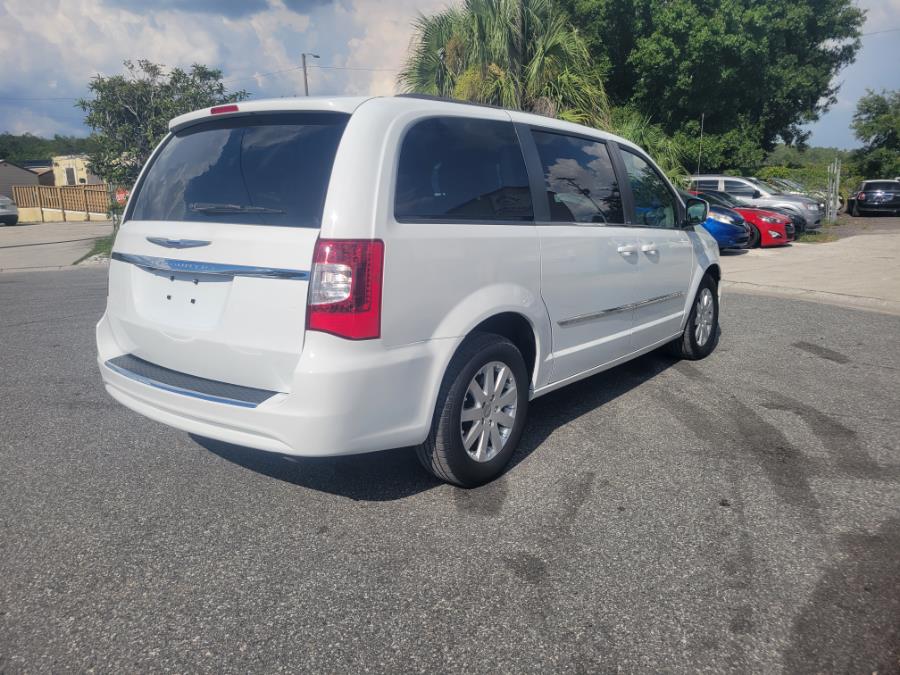 Used Chrysler Town & Country 4dr Wgn Touring 2014 | Ideal Auto Sales & Repairs. Orlando, Florida Used Chrysler Town & Country 4dr Wgn Touring 2014 | Ideal Auto Sales & Repairs. Orlando, Florida