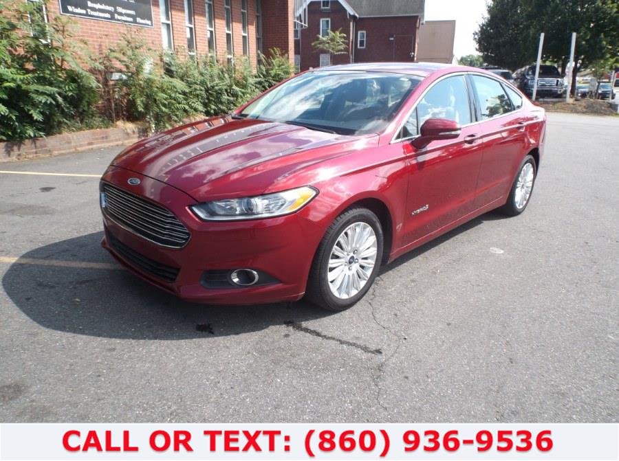 Used Ford Fusion 4dr Sdn SE Hybrid FWD 2014 | Lee Motors Sales Inc. Hartford, Connecticut Used Ford Fusion 4dr Sdn SE Hybrid FWD 2014 | Lee Motors Sales Inc. Hartford, Connecticut
