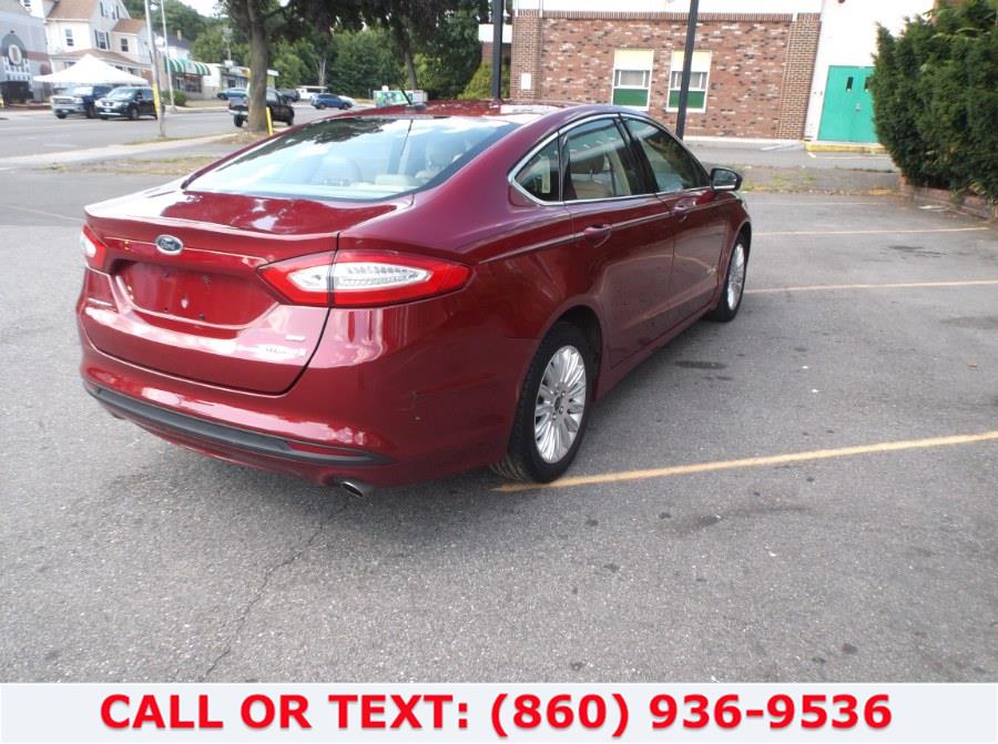 Used Ford Fusion 4dr Sdn SE Hybrid FWD 2014 | Lee Motors Sales Inc. Hartford, Connecticut Used Ford Fusion 4dr Sdn SE Hybrid FWD 2014 | Lee Motors Sales Inc. Hartford, Connecticut