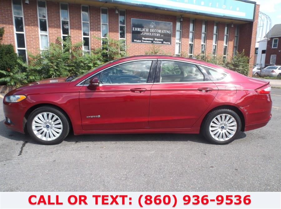 Used Ford Fusion 4dr Sdn SE Hybrid FWD 2014 | Lee Motors Sales Inc. Hartford, Connecticut Used Ford Fusion 4dr Sdn SE Hybrid FWD 2014 | Lee Motors Sales Inc. Hartford, Connecticut