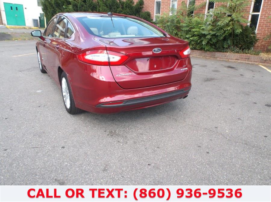 Used Ford Fusion 4dr Sdn SE Hybrid FWD 2014 | Lee Motors Sales Inc. Hartford, Connecticut Used Ford Fusion 4dr Sdn SE Hybrid FWD 2014 | Lee Motors Sales Inc. Hartford, Connecticut