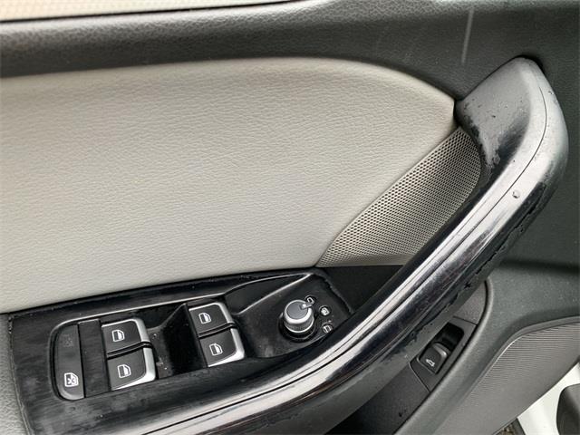 2016 Audi Q3 2.0T Premium Plus, available for sale in Stratford, Connecticut | Wiz Leasing Inc. Stratford, Connecticut 2016 Audi Q3 2.0T Premium Plus, available for sale in Stratford, Connecticut | Wiz Leasing Inc. Stratford, Connecticut