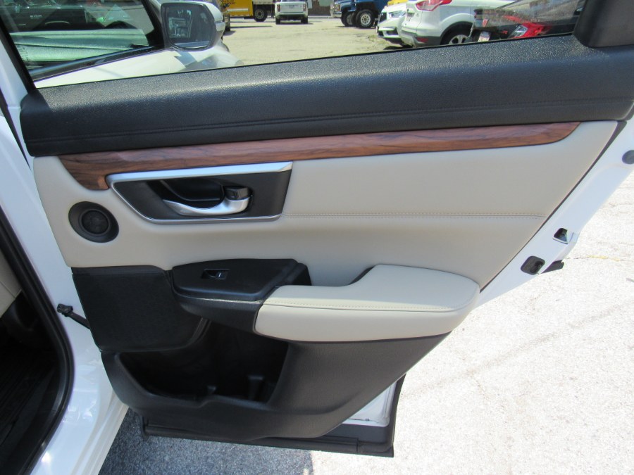 2021 Honda CR-V EX-L, available for sale in Worcester, Massachusetts | Hilario's Auto Sales Inc.. Worcester, Massachusetts 2021 Honda CR-V EX-L, available for sale in Worcester, Massachusetts | Hilario's Auto Sales Inc.. Worcester, Massachusetts