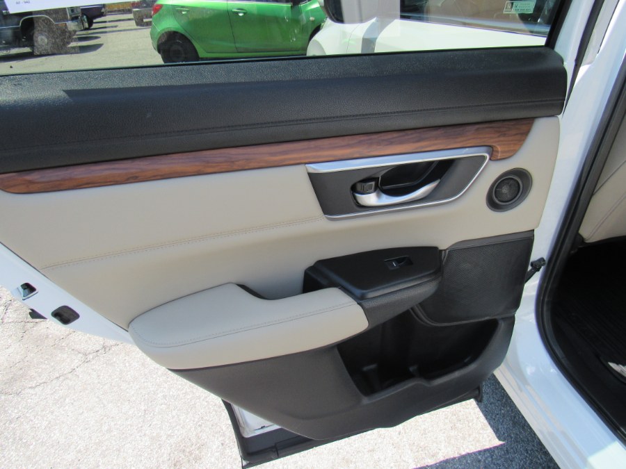 2021 Honda CR-V EX-L, available for sale in Worcester, Massachusetts | Hilario's Auto Sales Inc.. Worcester, Massachusetts 2021 Honda CR-V EX-L, available for sale in Worcester, Massachusetts | Hilario's Auto Sales Inc.. Worcester, Massachusetts