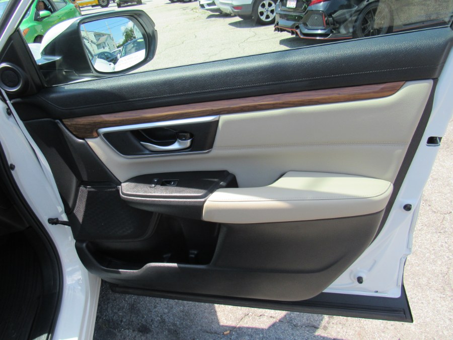 2021 Honda CR-V EX-L, available for sale in Worcester, Massachusetts | Hilario's Auto Sales Inc.. Worcester, Massachusetts 2021 Honda CR-V EX-L, available for sale in Worcester, Massachusetts | Hilario's Auto Sales Inc.. Worcester, Massachusetts
