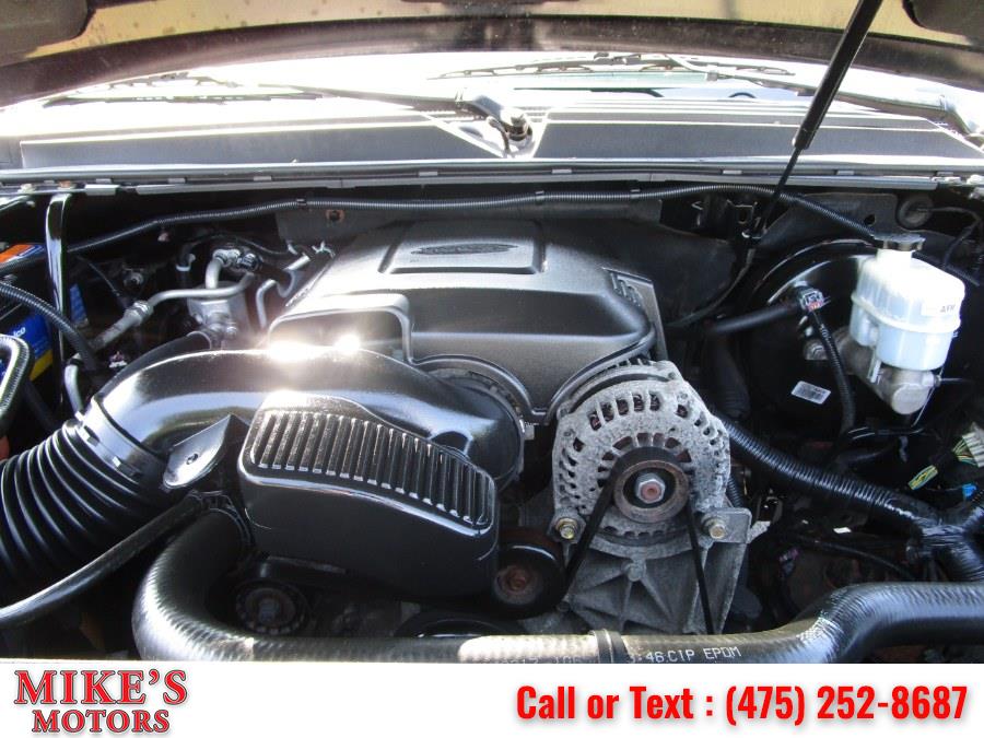 Used Chevrolet Suburban 4WD 4dr 1500 LT 2013 | Mike's Motors LLC. Stratford, Connecticut Used Chevrolet Suburban 4WD 4dr 1500 LT 2013 | Mike's Motors LLC. Stratford, Connecticut