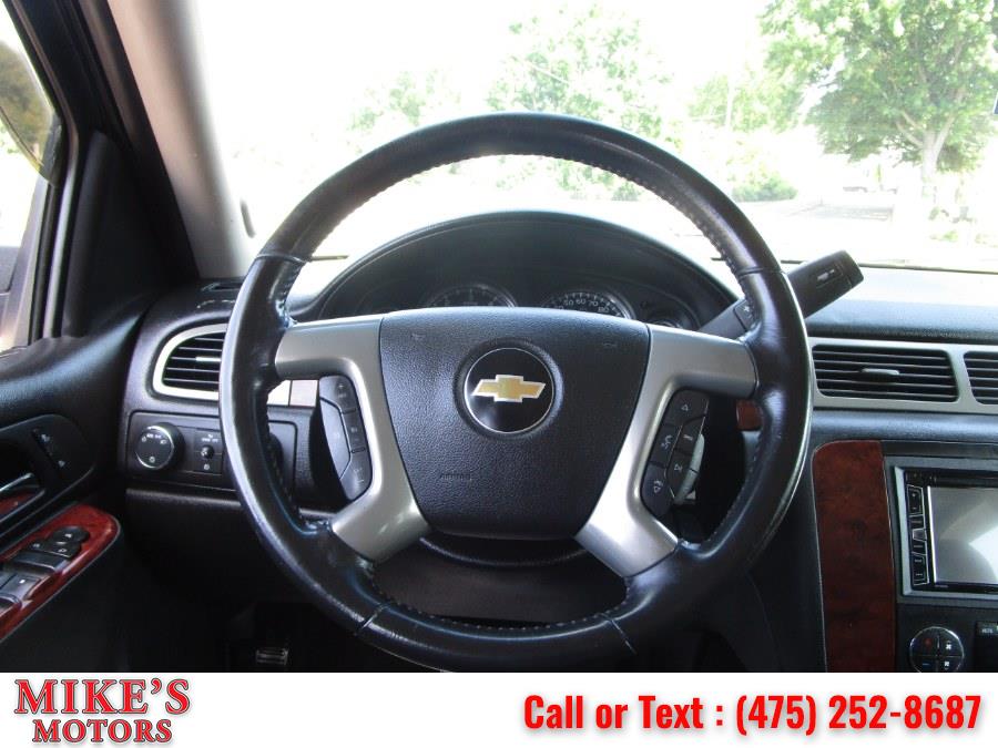 Used Chevrolet Suburban 4WD 4dr 1500 LT 2013 | Mike's Motors LLC. Stratford, Connecticut Used Chevrolet Suburban 4WD 4dr 1500 LT 2013 | Mike's Motors LLC. Stratford, Connecticut