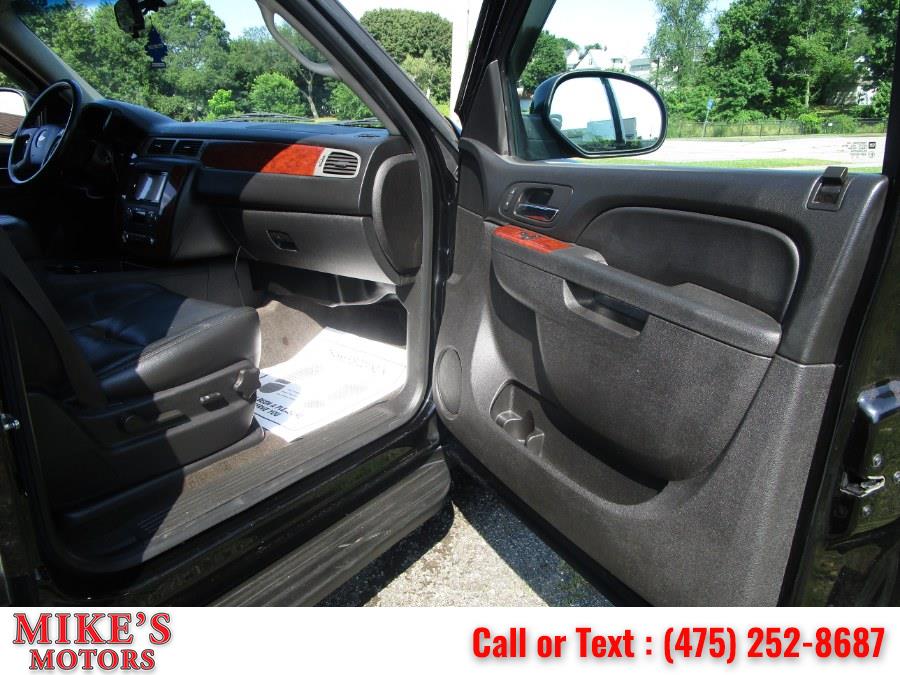 Used Chevrolet Suburban 4WD 4dr 1500 LT 2013 | Mike's Motors LLC. Stratford, Connecticut Used Chevrolet Suburban 4WD 4dr 1500 LT 2013 | Mike's Motors LLC. Stratford, Connecticut