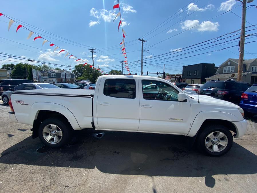 2008 Toyota Tacoma 4WD Dbl LB V6 AT, available for sale in Bridgeport, Connecticut | CT Auto. Bridgeport, Connecticut 2008 Toyota Tacoma 4WD Dbl LB V6 AT, available for sale in Bridgeport, Connecticut | CT Auto. Bridgeport, Connecticut