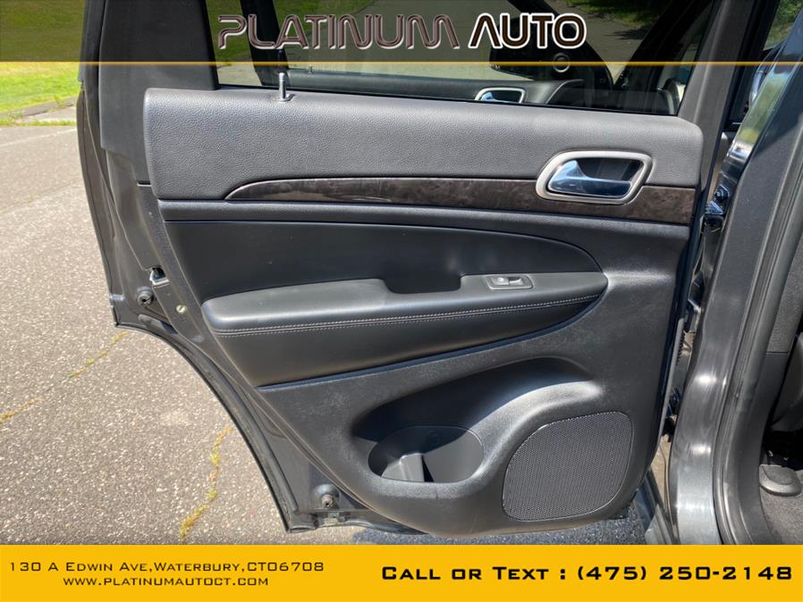 2011 Jeep Grand Cherokee 4WD 4dr Laredo, available for sale in Waterbury, Connecticut | Platinum Auto Care. Waterbury, Connecticut 2011 Jeep Grand Cherokee 4WD 4dr Laredo, available for sale in Waterbury, Connecticut | Platinum Auto Care. Waterbury, Connecticut