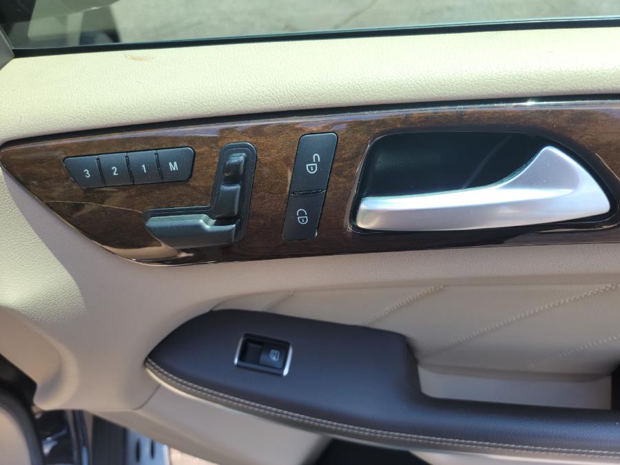 Used Mercedes-Benz GL-Class 4MATIC 4dr GL 450 2013 | Eugen's Auto Sales & Repairs. Philadelphia, Pennsylvania Used Mercedes-Benz GL-Class 4MATIC 4dr GL 450 2013 | Eugen's Auto Sales & Repairs. Philadelphia, Pennsylvania