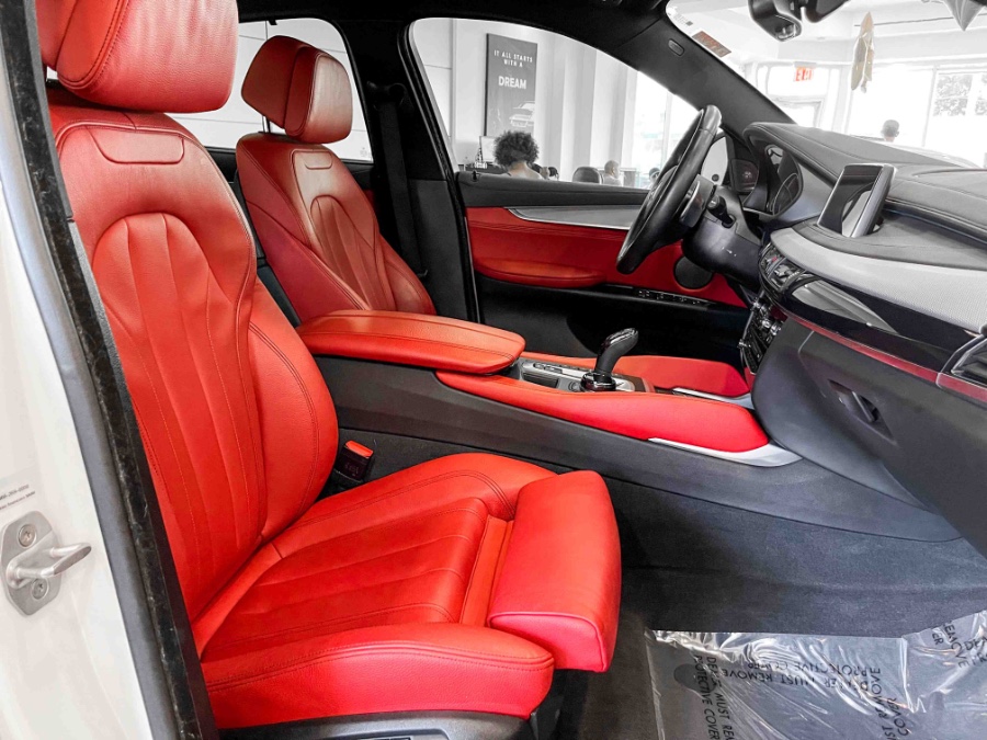 2018 BMW X6 xDrive35i Sports Activity Coupe, available for sale in Franklin Square, New York | Luxury Motor Club. Franklin Square, New York 2018 BMW X6 xDrive35i Sports Activity Coupe, available for sale in Franklin Square, New York | Luxury Motor Club. Franklin Square, New York