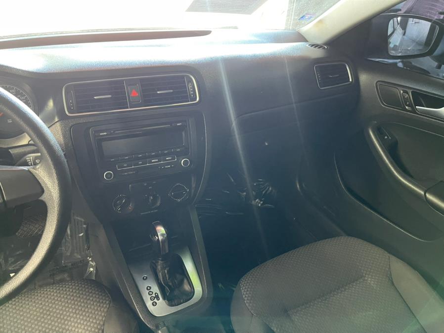 2013 Volkswagen Jetta Sedan 4dr Auto S *Ltd Avail*, available for sale in Garden Grove, California | U Save Auto Auction. Garden Grove, California 2013 Volkswagen Jetta Sedan 4dr Auto S *Ltd Avail*, available for sale in Garden Grove, California | U Save Auto Auction. Garden Grove, California