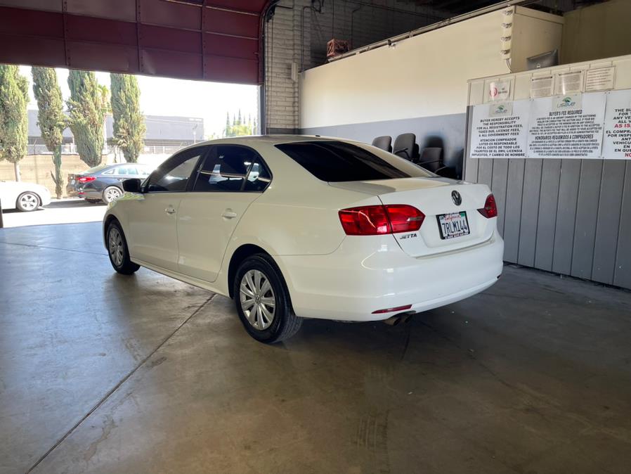 2013 Volkswagen Jetta Sedan 4dr Auto S *Ltd Avail*, available for sale in Garden Grove, California | U Save Auto Auction. Garden Grove, California 2013 Volkswagen Jetta Sedan 4dr Auto S *Ltd Avail*, available for sale in Garden Grove, California | U Save Auto Auction. Garden Grove, California