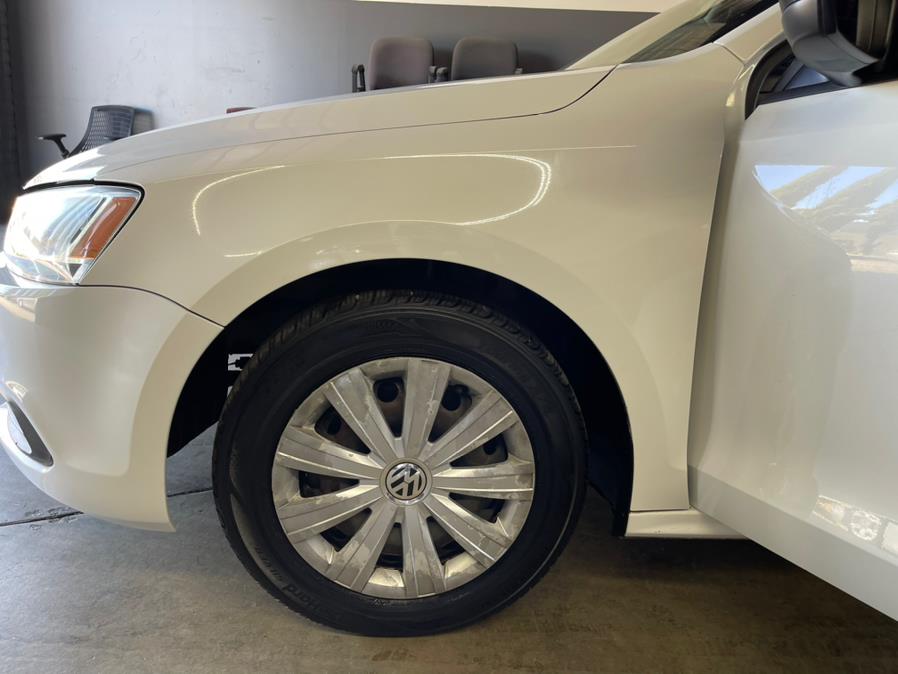 2013 Volkswagen Jetta Sedan 4dr Auto S *Ltd Avail*, available for sale in Garden Grove, California | U Save Auto Auction. Garden Grove, California 2013 Volkswagen Jetta Sedan 4dr Auto S *Ltd Avail*, available for sale in Garden Grove, California | U Save Auto Auction. Garden Grove, California