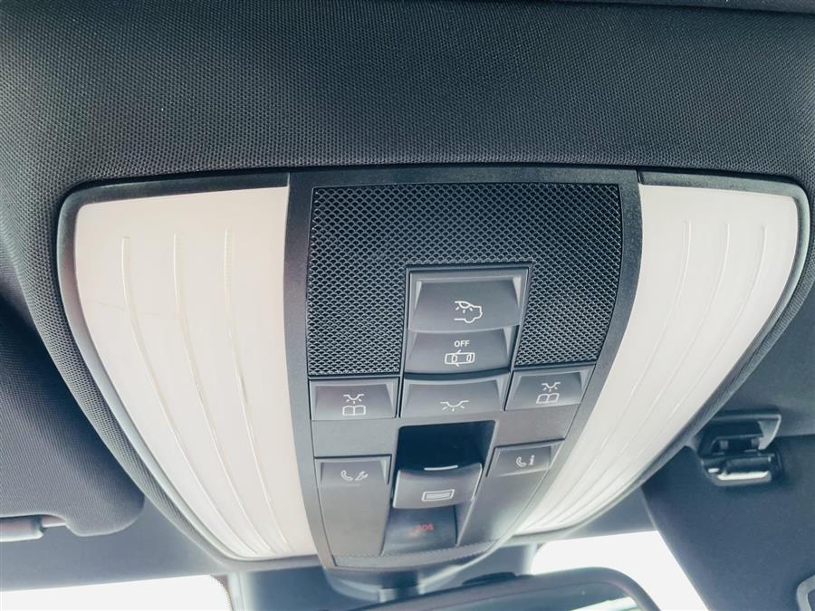 Used Mercedes-Benz CLS-Class 4dr Sdn CLS550 RWD 2013 | Northshore Motors. Syosset , New York Used Mercedes-Benz CLS-Class 4dr Sdn CLS550 RWD 2013 | Northshore Motors. Syosset , New York