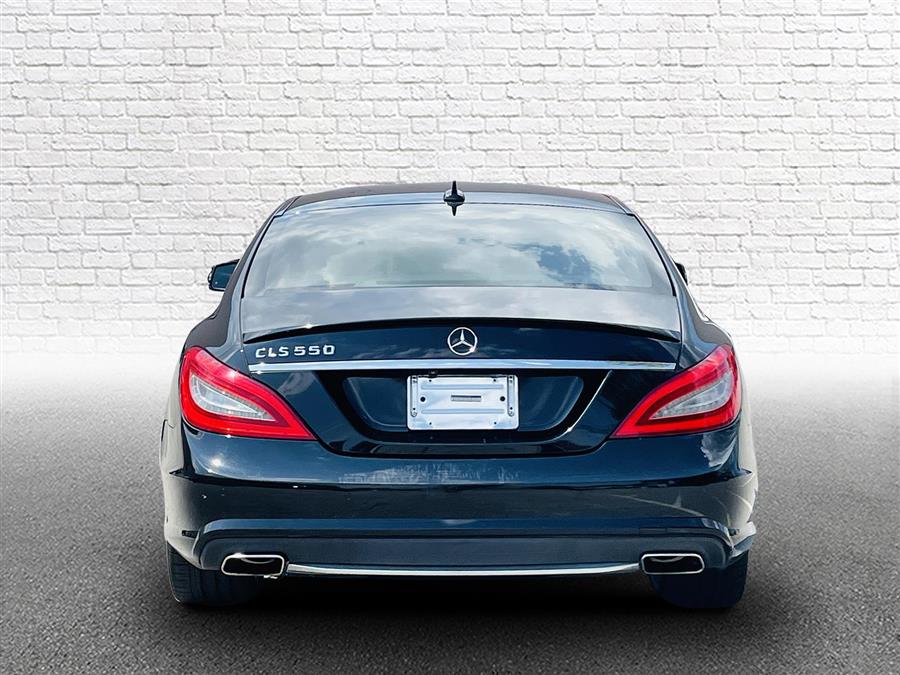 Used Mercedes-Benz CLS-Class 4dr Sdn CLS550 RWD 2013 | Northshore Motors. Syosset , New York Used Mercedes-Benz CLS-Class 4dr Sdn CLS550 RWD 2013 | Northshore Motors. Syosset , New York