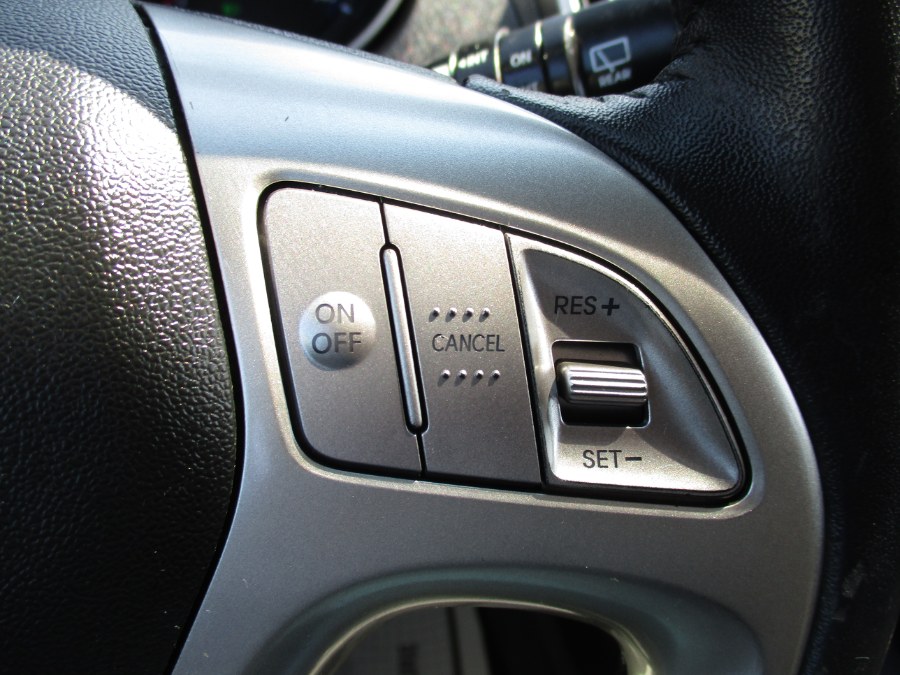 2012 Hyundai Tucson AWD 4dr Auto GLS, available for sale in West Babylon, New York | New Gen Auto Group. West Babylon, New York 2012 Hyundai Tucson AWD 4dr Auto GLS, available for sale in West Babylon, New York | New Gen Auto Group. West Babylon, New York