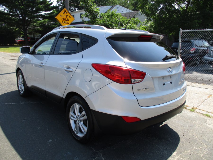 2012 Hyundai Tucson AWD 4dr Auto GLS, available for sale in West Babylon, New York | New Gen Auto Group. West Babylon, New York 2012 Hyundai Tucson AWD 4dr Auto GLS, available for sale in West Babylon, New York | New Gen Auto Group. West Babylon, New York