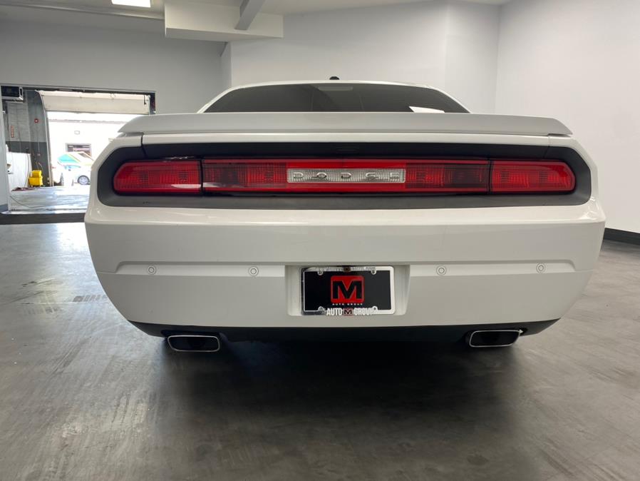 Used Dodge Challenger 2dr Cpe R/T Classic 2014 | M Auto Group. Elizabeth, New Jersey Used Dodge Challenger 2dr Cpe R/T Classic 2014 | M Auto Group. Elizabeth, New Jersey