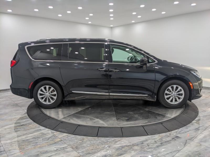 Used Chrysler Pacifica Touring L 2018 | Car Revolution. Maple Shade, New Jersey Used Chrysler Pacifica Touring L 2018 | Car Revolution. Maple Shade, New Jersey