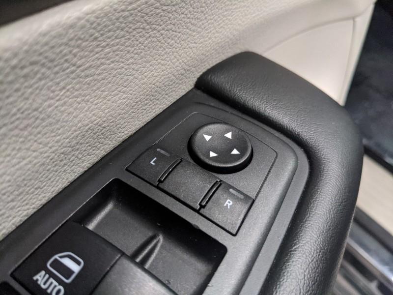 Used Chrysler Pacifica Touring L 2018 | Car Revolution. Maple Shade, New Jersey Used Chrysler Pacifica Touring L 2018 | Car Revolution. Maple Shade, New Jersey