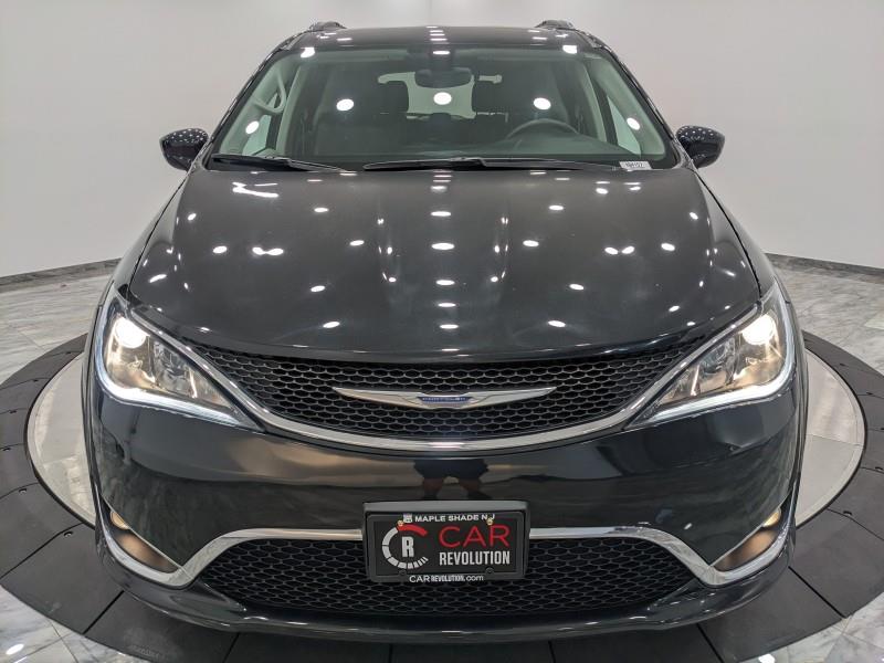 Used Chrysler Pacifica Touring L 2018 | Car Revolution. Maple Shade, New Jersey Used Chrysler Pacifica Touring L 2018 | Car Revolution. Maple Shade, New Jersey