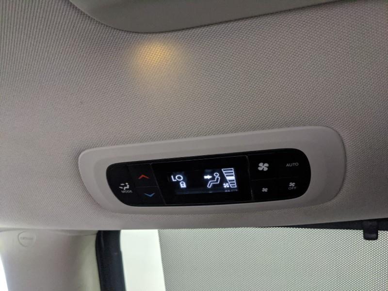 Used Chrysler Pacifica Touring L 2018 | Car Revolution. Maple Shade, New Jersey Used Chrysler Pacifica Touring L 2018 | Car Revolution. Maple Shade, New Jersey