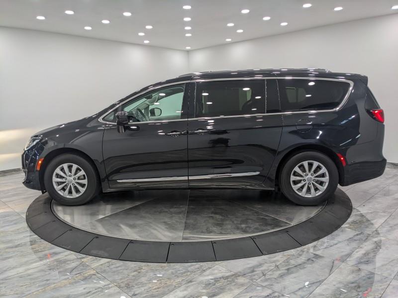 Used Chrysler Pacifica Touring L 2018 | Car Revolution. Maple Shade, New Jersey Used Chrysler Pacifica Touring L 2018 | Car Revolution. Maple Shade, New Jersey