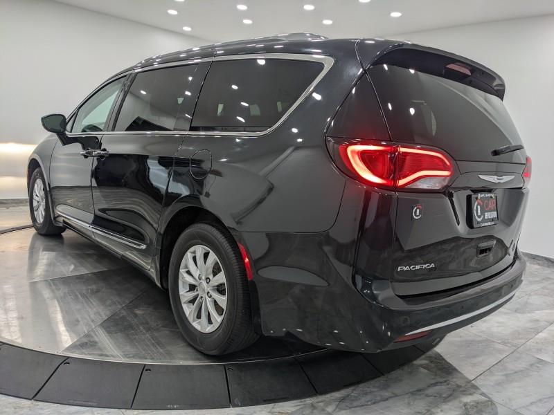 Used Chrysler Pacifica Touring L 2018 | Car Revolution. Maple Shade, New Jersey Used Chrysler Pacifica Touring L 2018 | Car Revolution. Maple Shade, New Jersey
