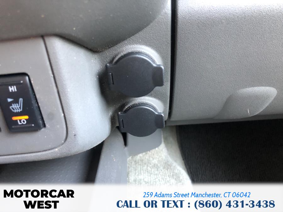 Used Nissan Frontier 4WD Crew Cab SWB Auto SV 2016 | Motorcar West. Manchester, Connecticut Used Nissan Frontier 4WD Crew Cab SWB Auto SV 2016 | Motorcar West. Manchester, Connecticut